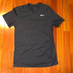 Nike Dri-Fit Athletic T-shirt - Navy Blue - M